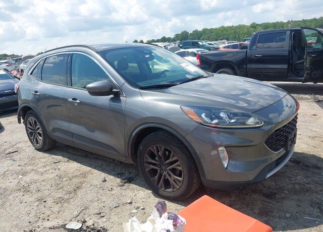 2021 FORD Escape