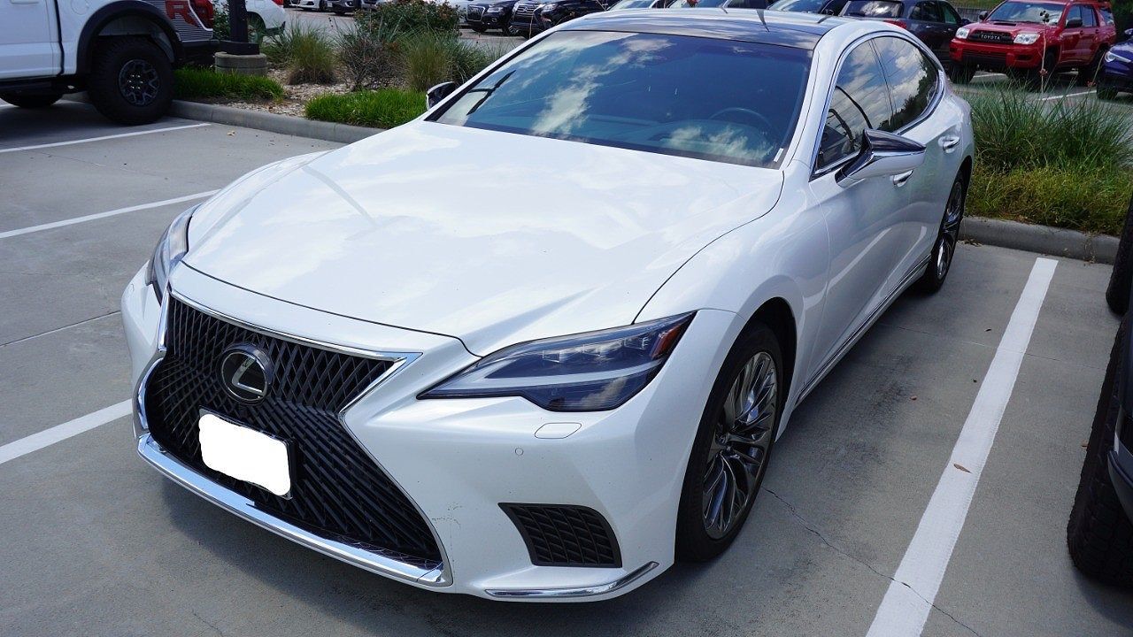 2023 LEXUS LS