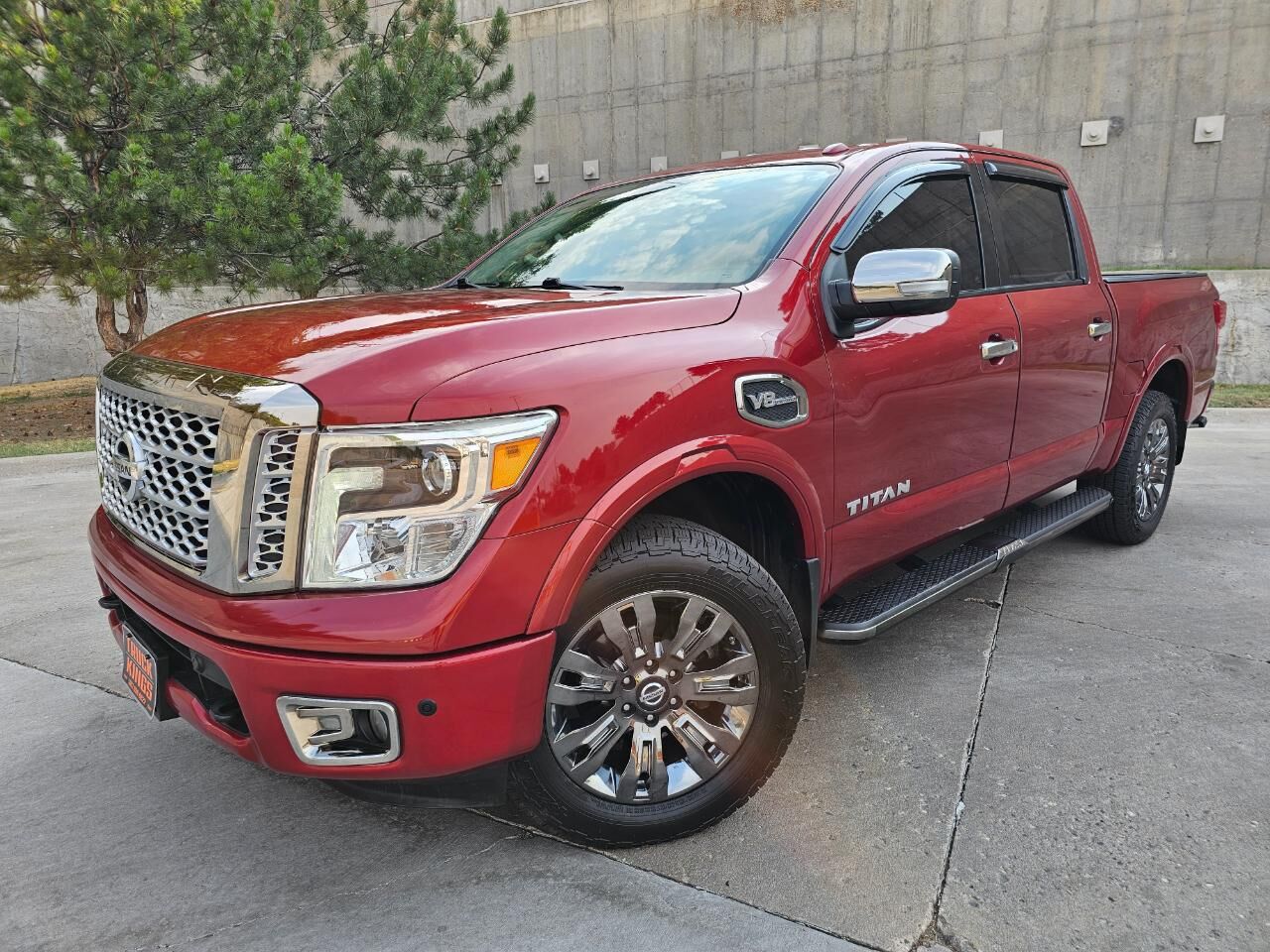 2017 NISSAN Titan