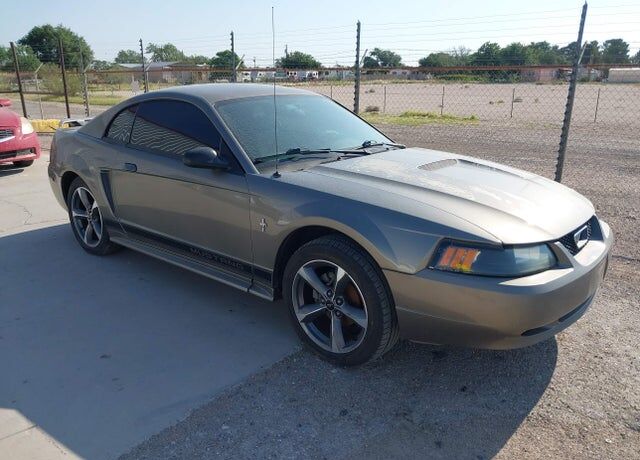 2002 FORD Mustang