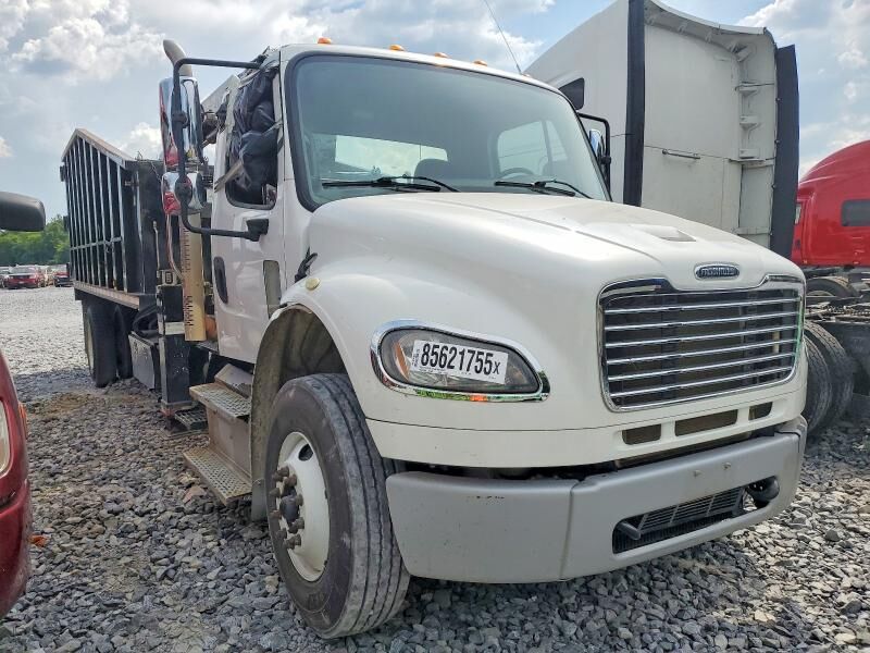2017 FREIGHTLINER M2