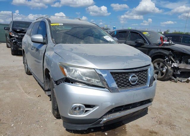 2014 NISSAN Pathfinder