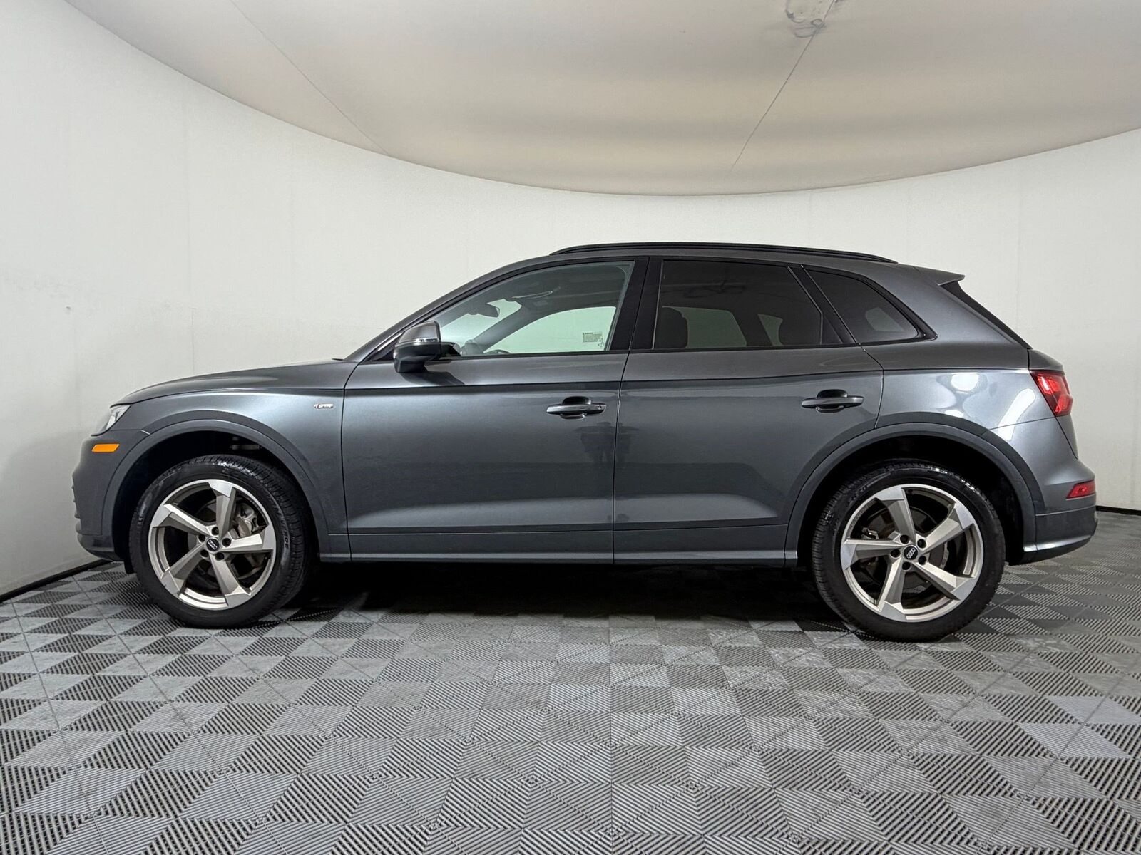 2020 Audi Q5 e