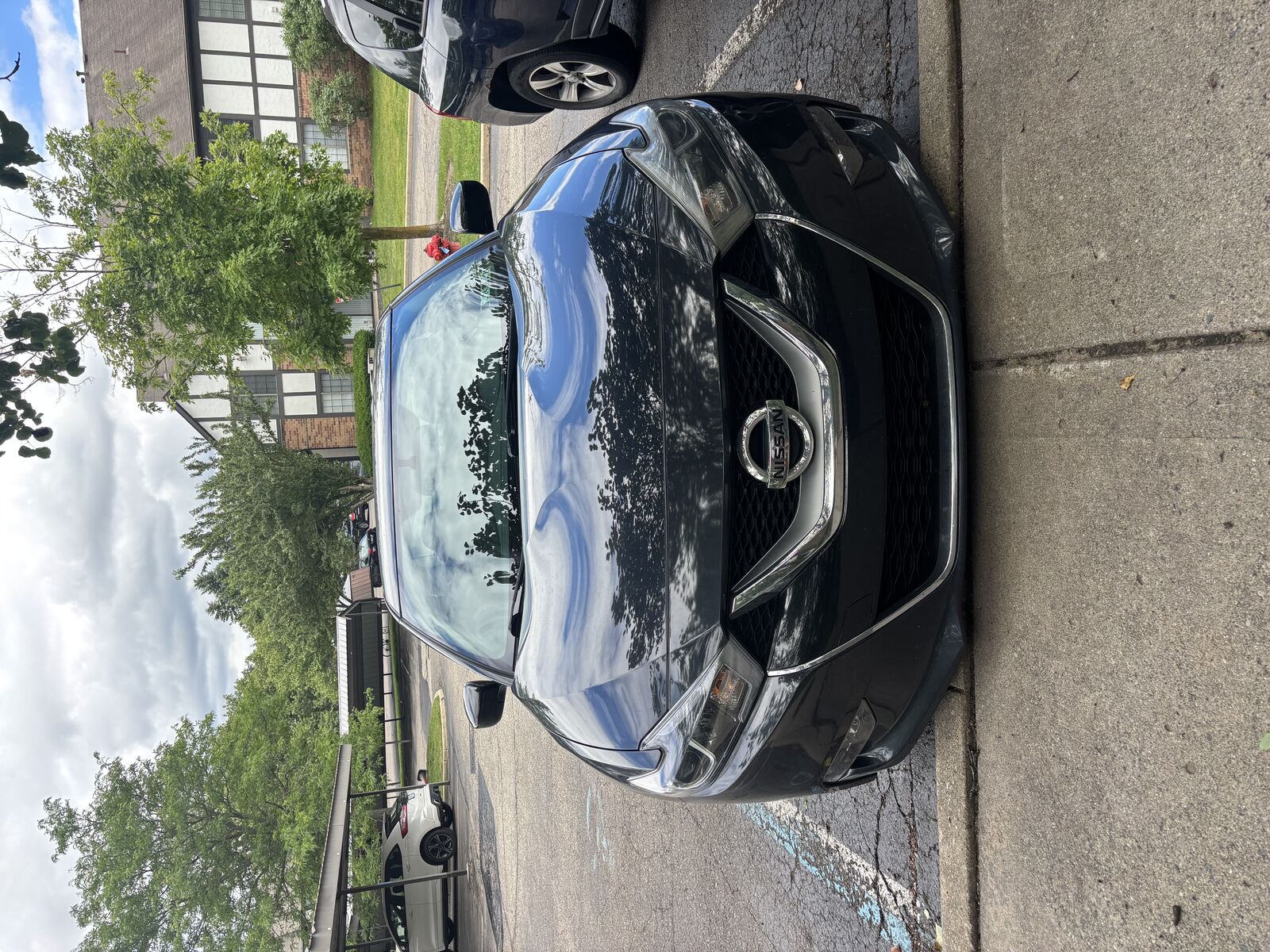 2017 NISSAN Maxima