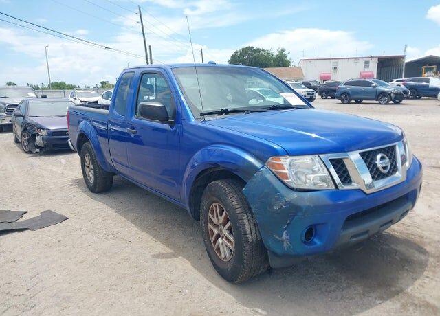 2015 NISSAN Frontier