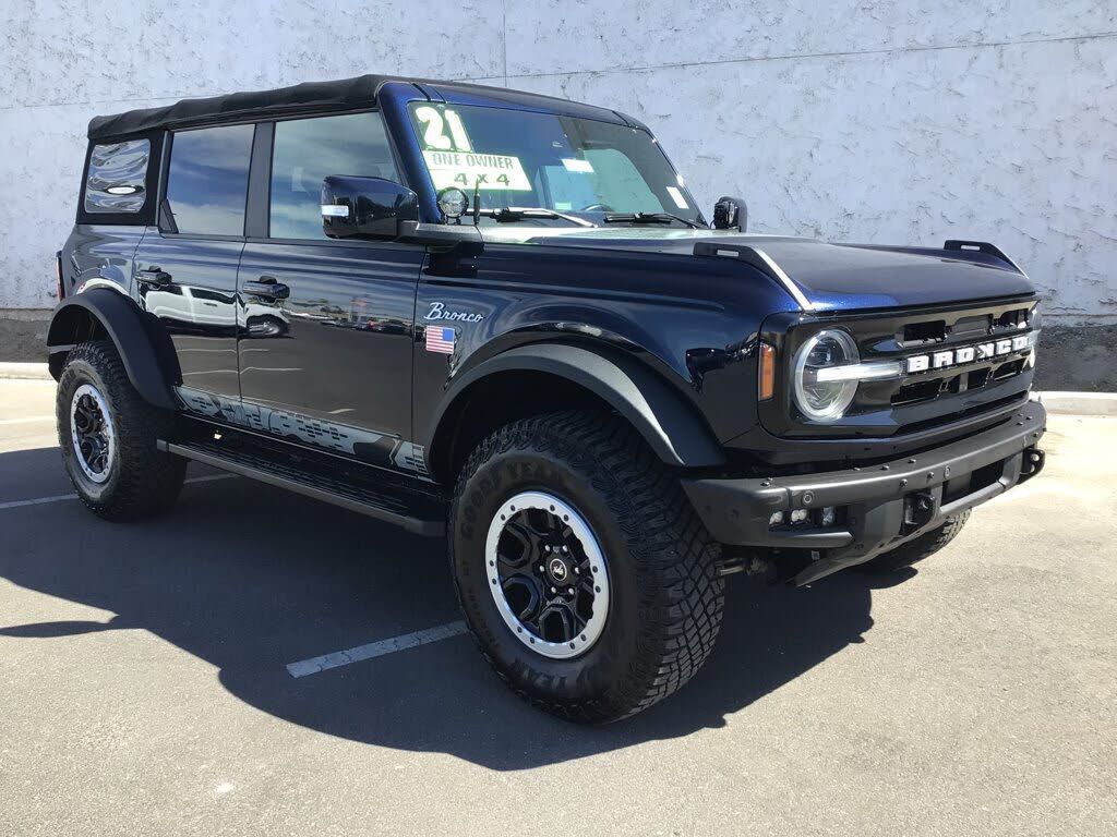 2021 FORD Bronco
