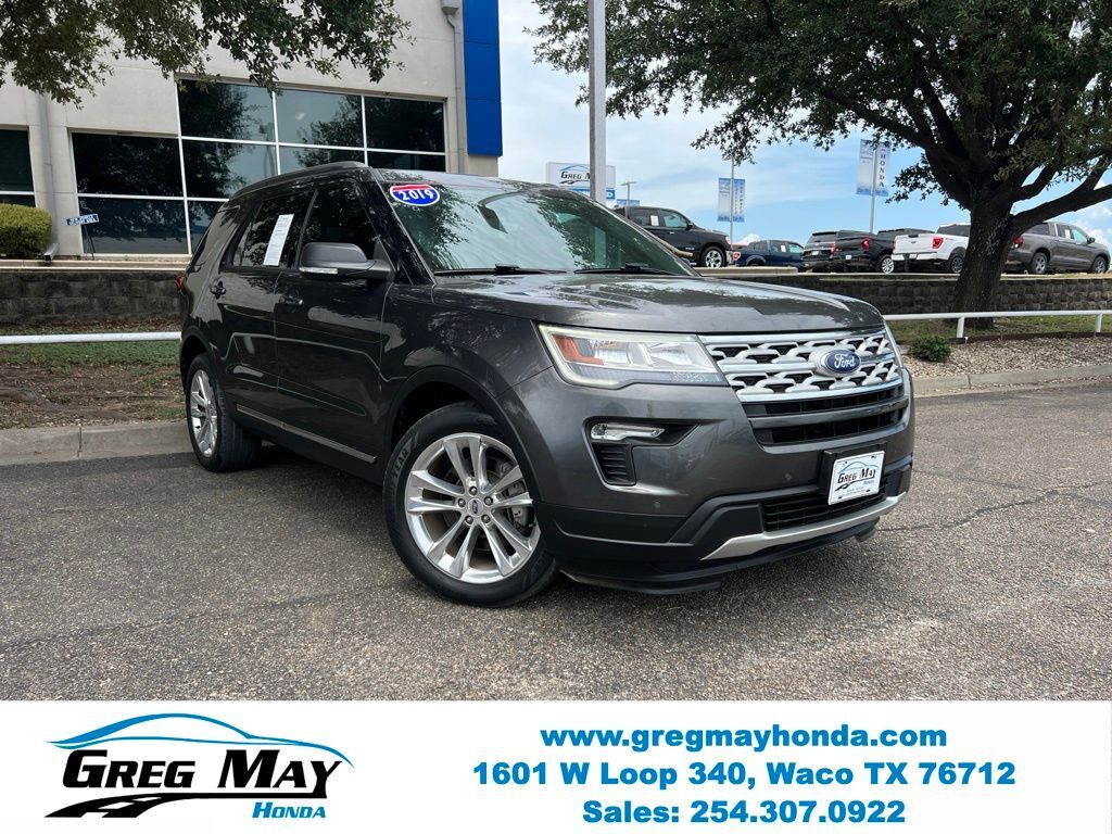 2019 FORD Explorer