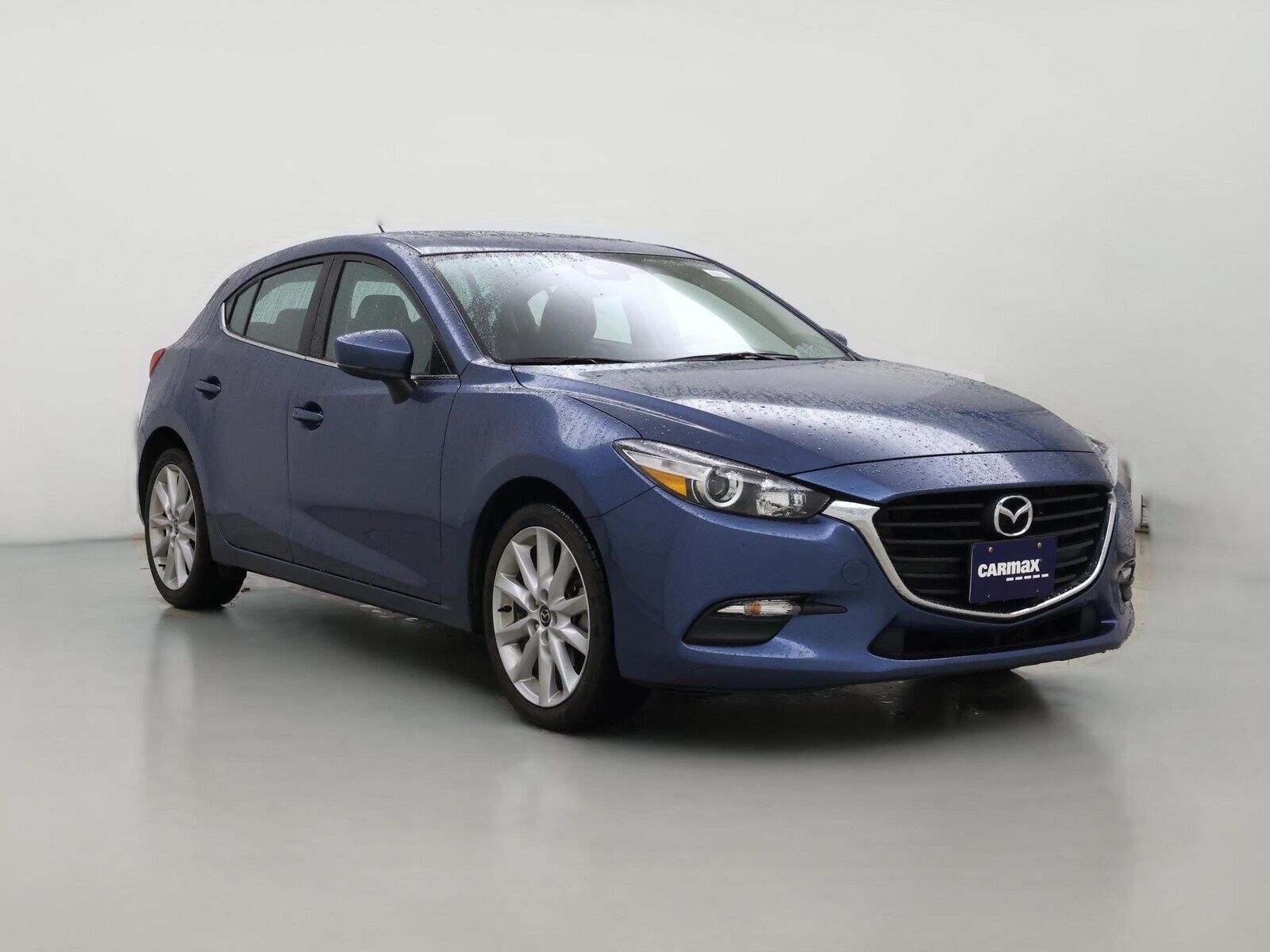 2017 MAZDA Mazda3