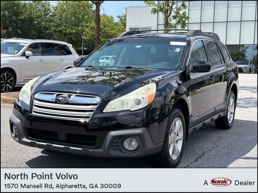 2013 SUBARU Outback
