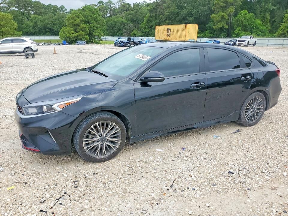 2023 KIA Forte