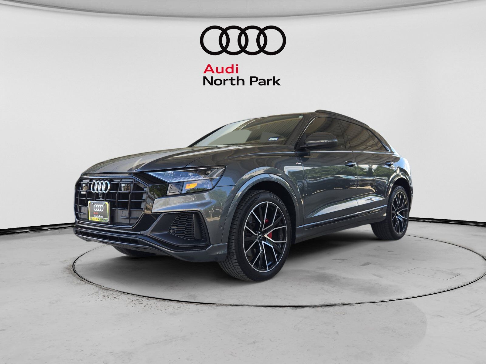 2021 AUDI Q8