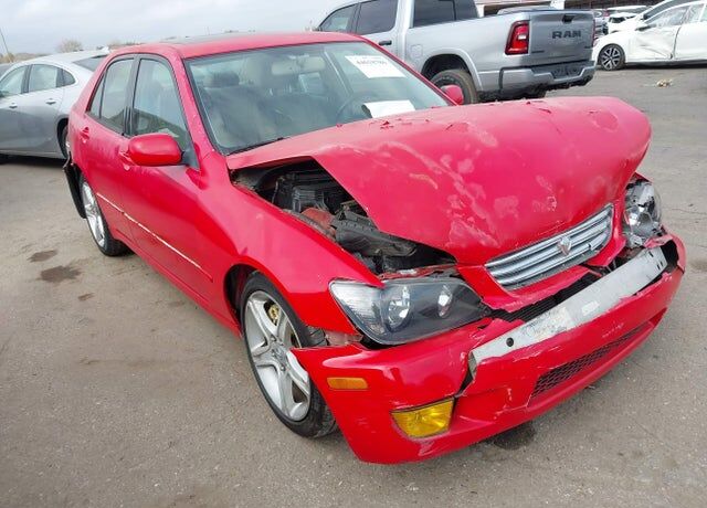 2002 LEXUS IS
