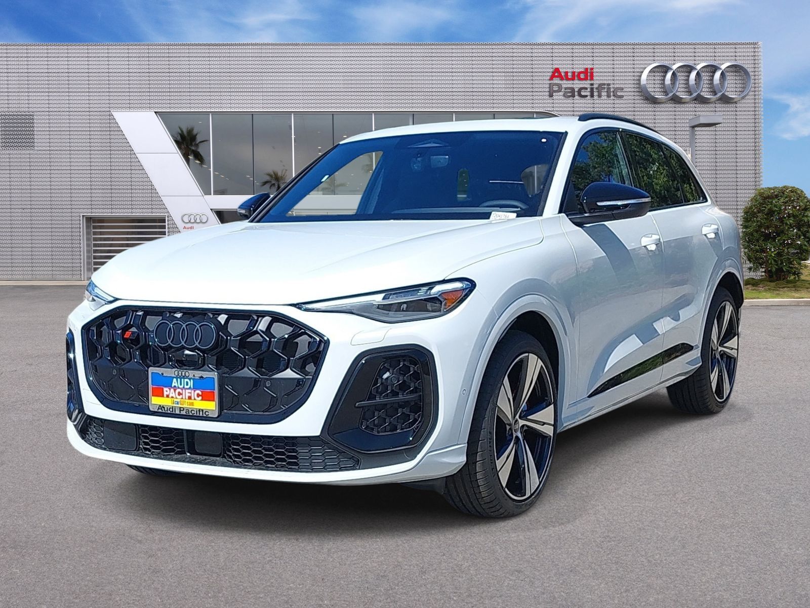 2026 AUDI SQ5