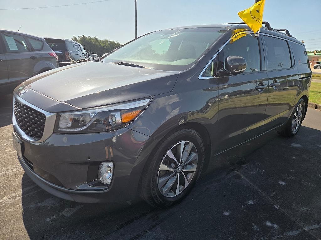 2016 KIA Sedona