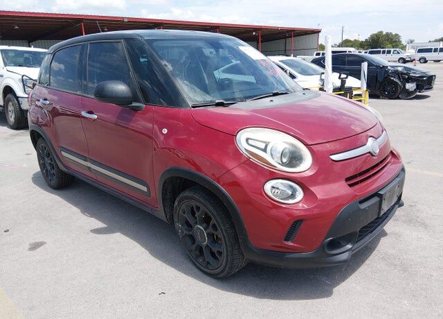 2015 FIAT 500L