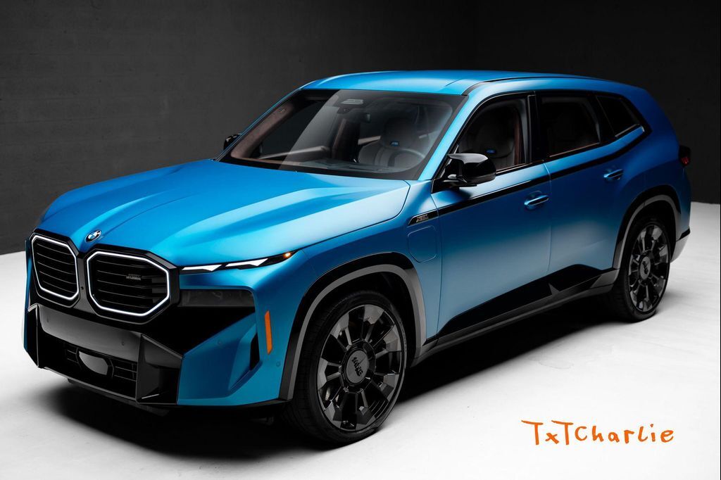 2024 BMW XM