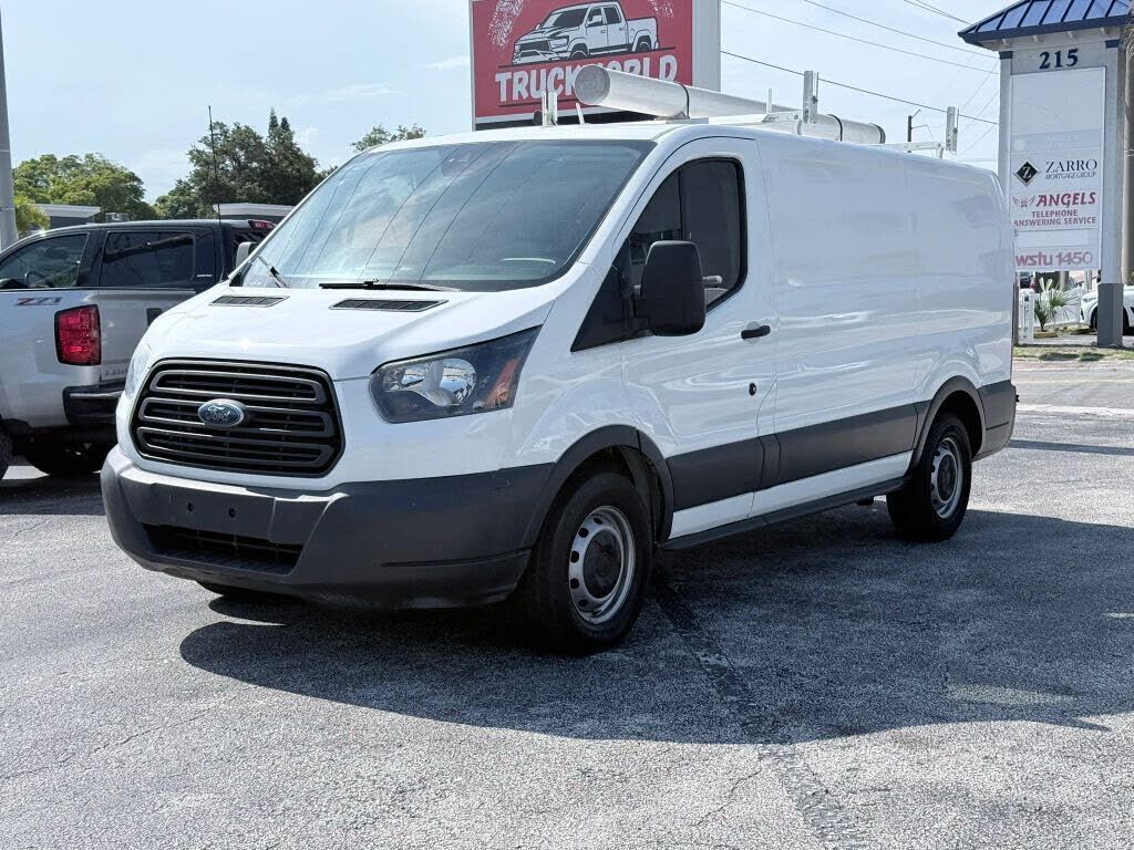 2018 FORD Transit