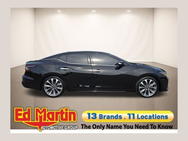 2023 NISSAN Maxima