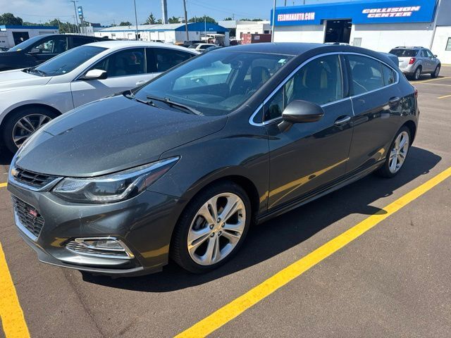 2018 CHEVROLET Cruze