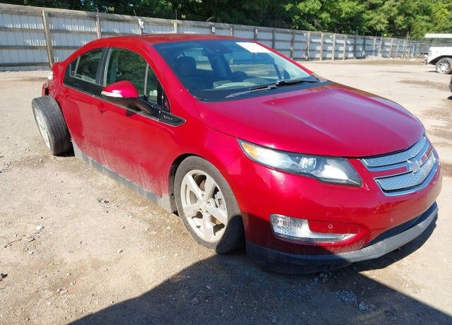2013 CHEVROLET Volt