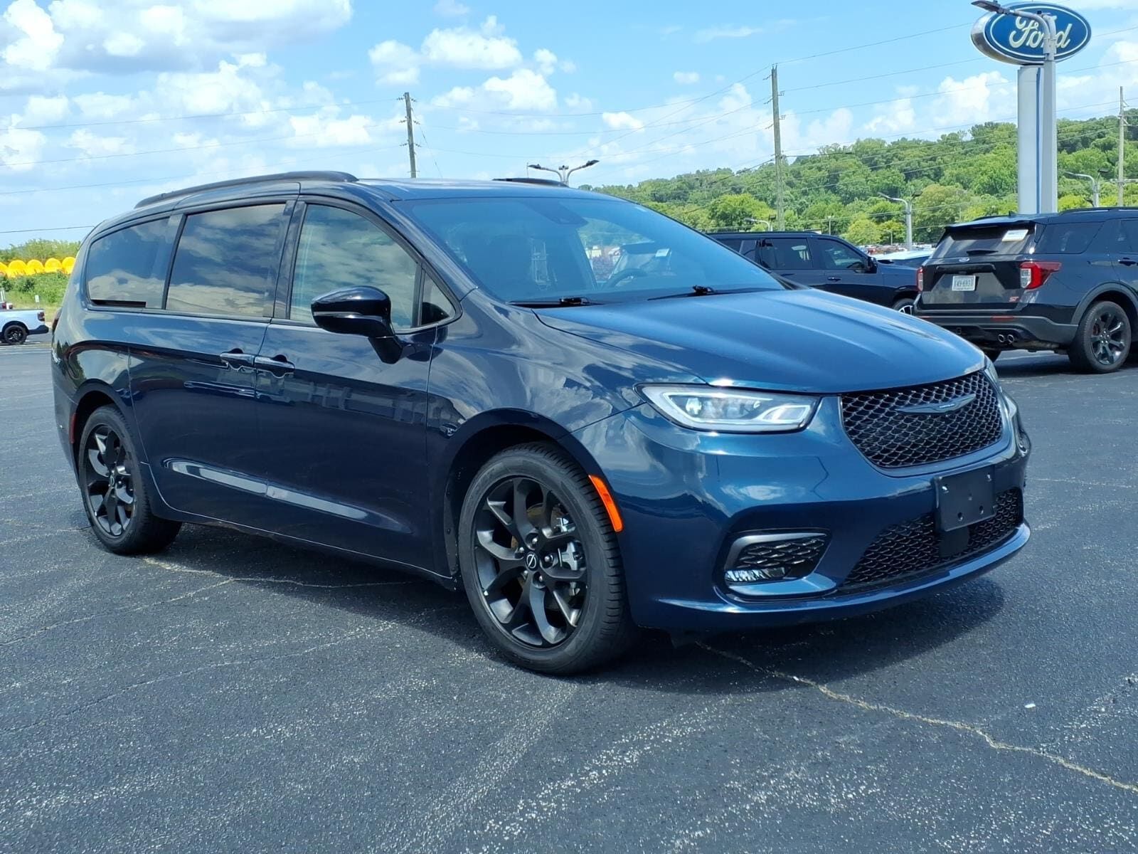 2025 CHRYSLER Pacifica