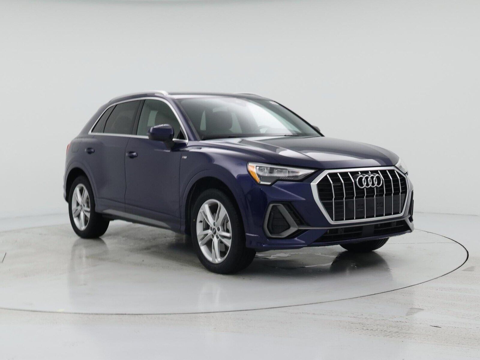 2022 Audi Q3
