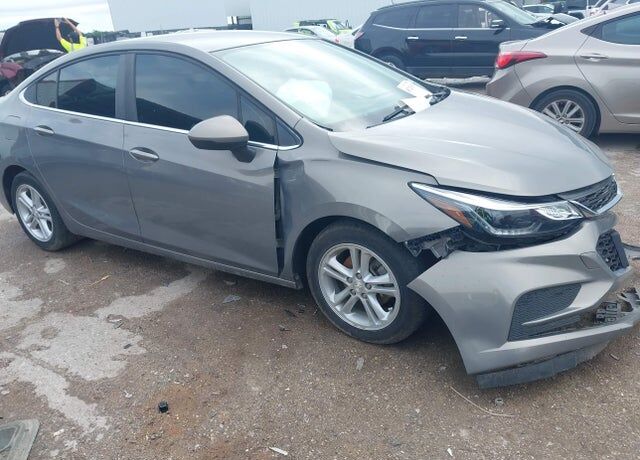 2018 CHEVROLET Cruze
