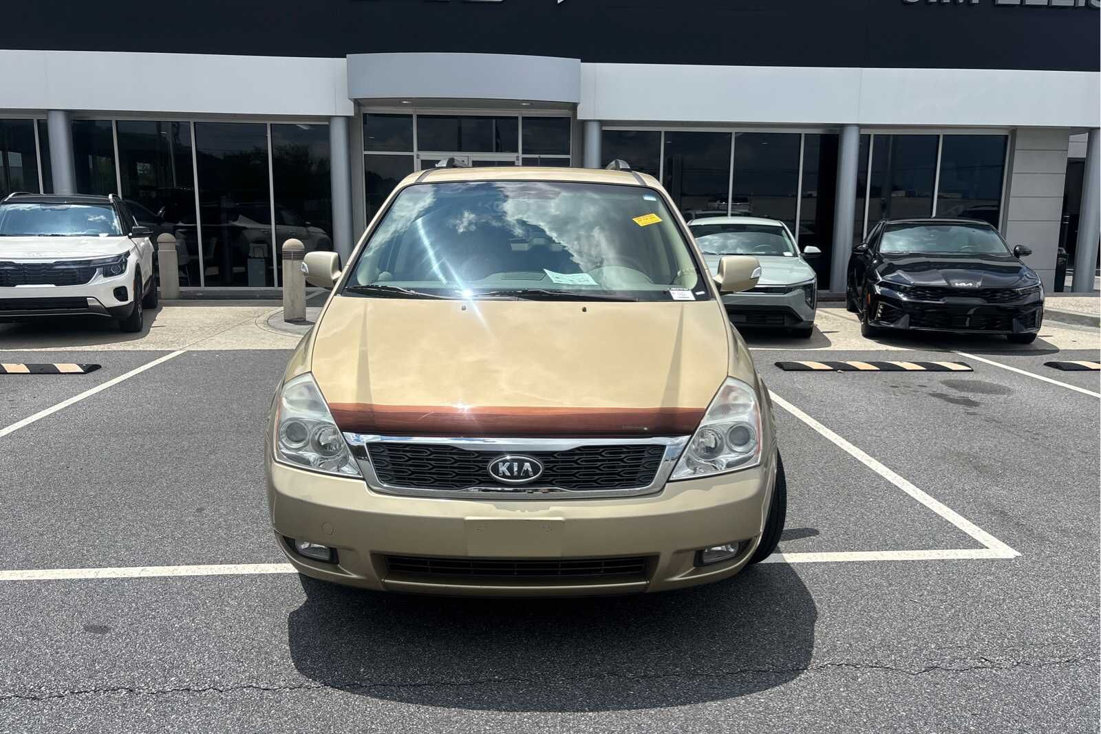 2011 KIA Sedona