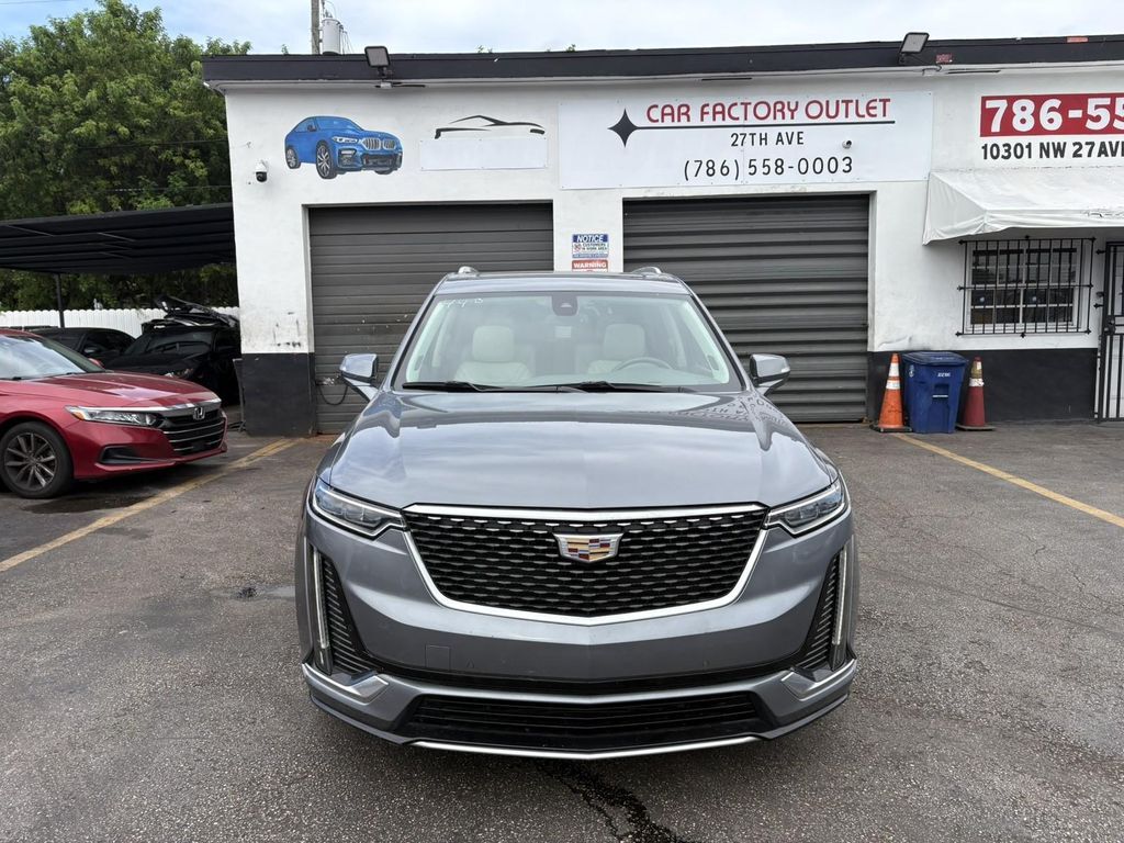 2020 CADILLAC XT6