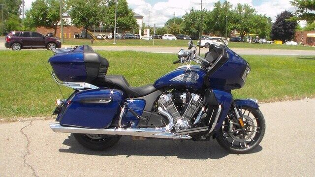 2020 INDIAN MOTORCYCLE Challenger