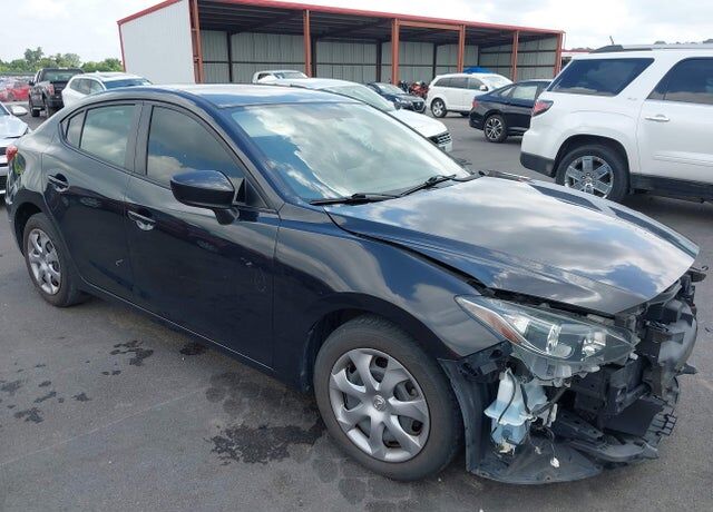 2015 MAZDA Mazda3