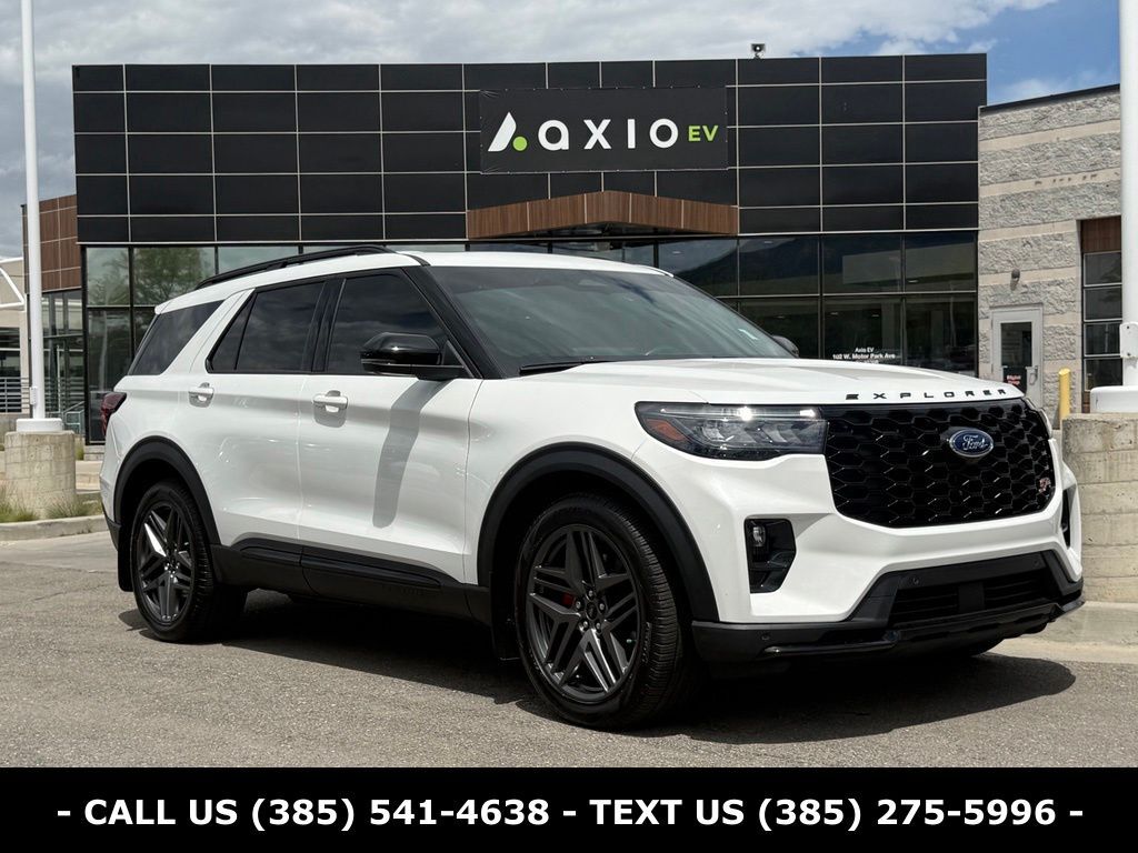 2025 FORD Explorer