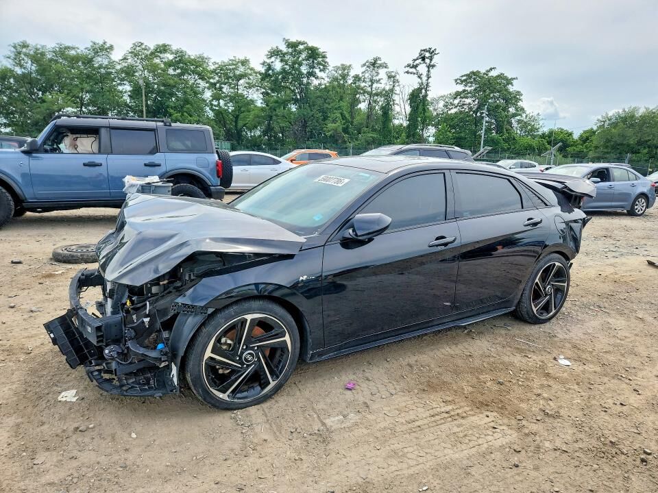 2023 HYUNDAI Elantra