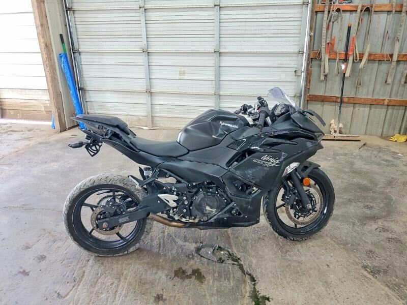 2026 KAWASAKI Ninja