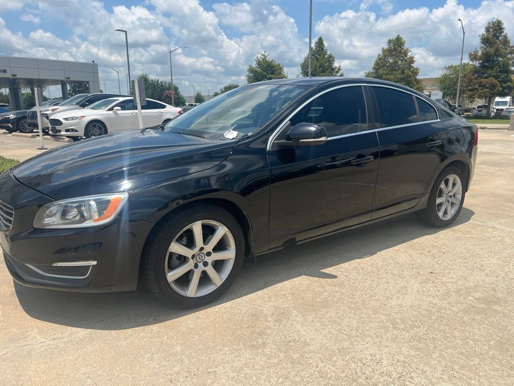 2016 VOLVO S60