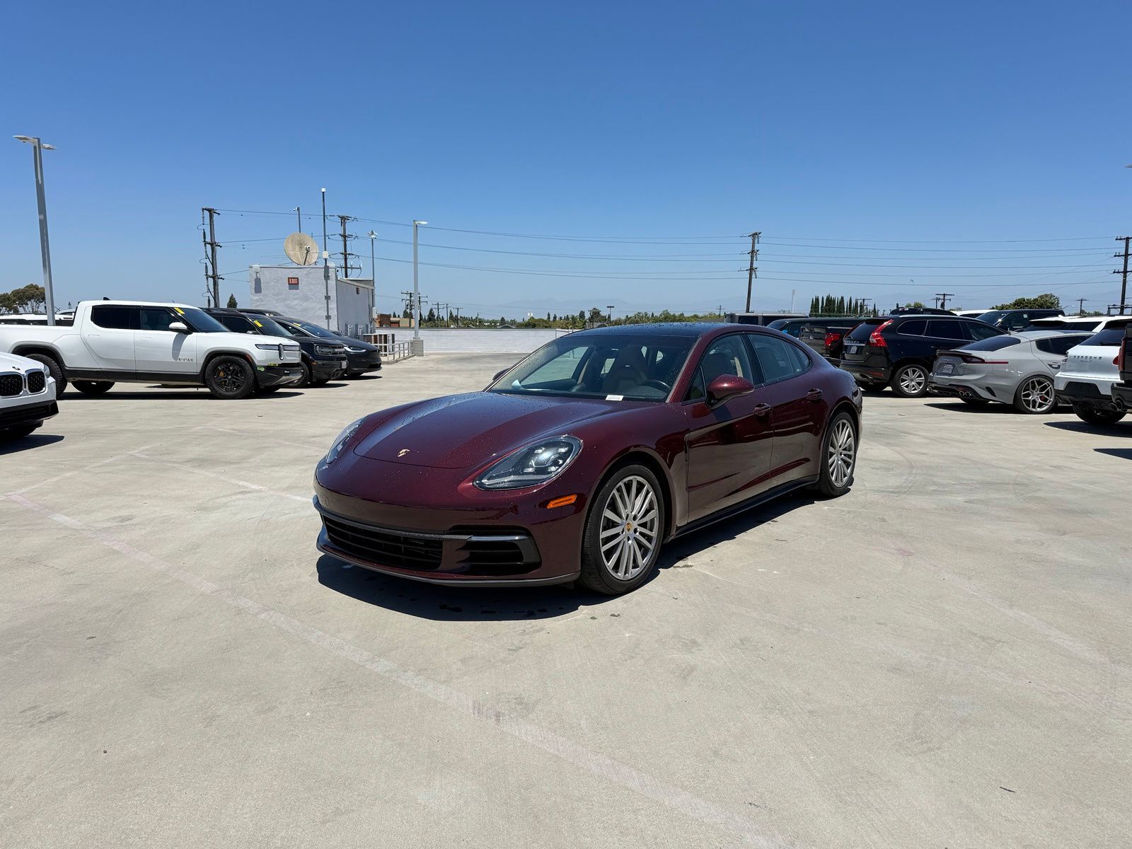 2018 PORSCHE Panamera