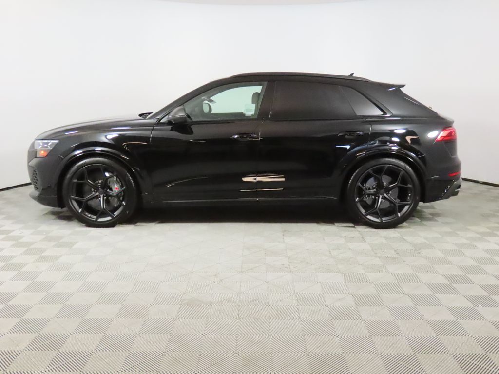 2026 Audi RS Q8