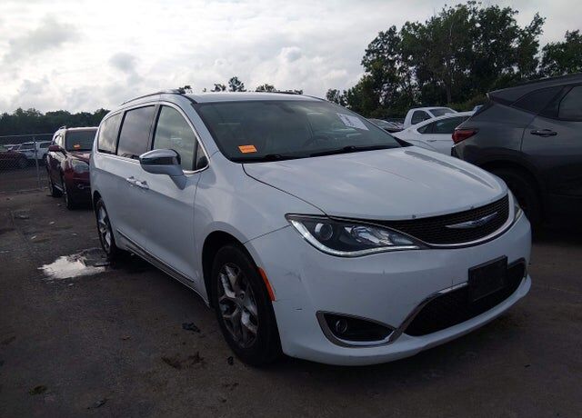 2019 CHRYSLER Pacifica