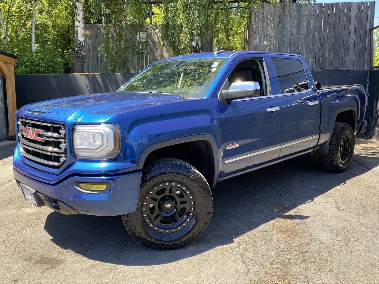 2016 GMC Sierra