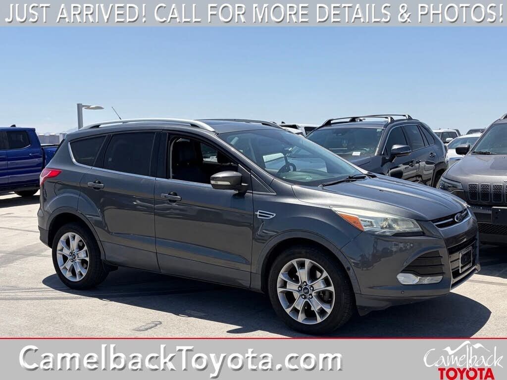2016 FORD Escape