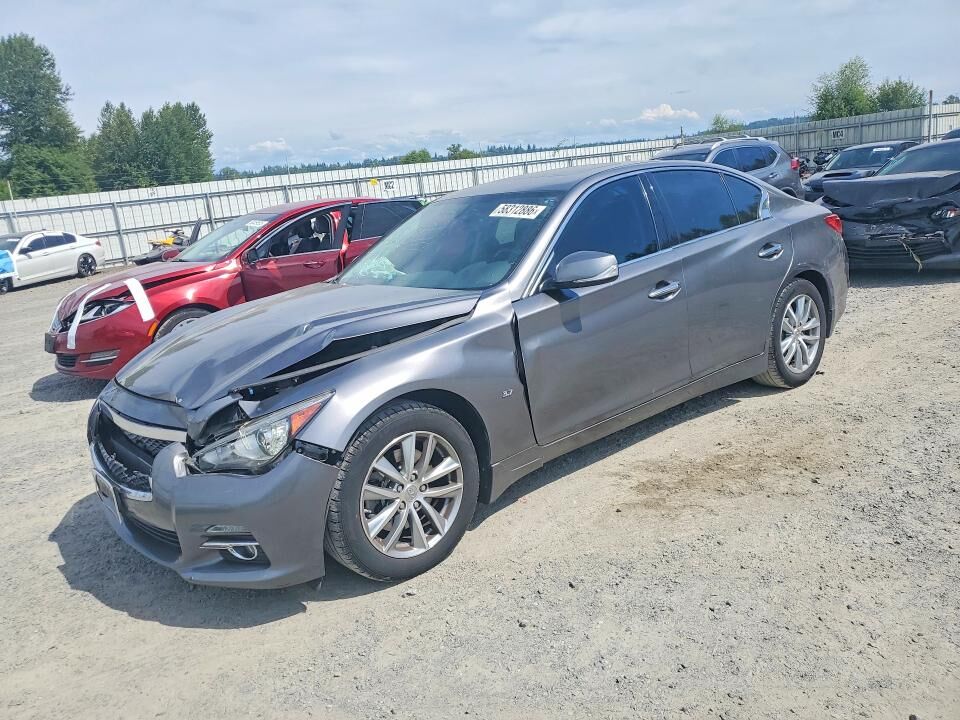 2015 INFINITI Q50