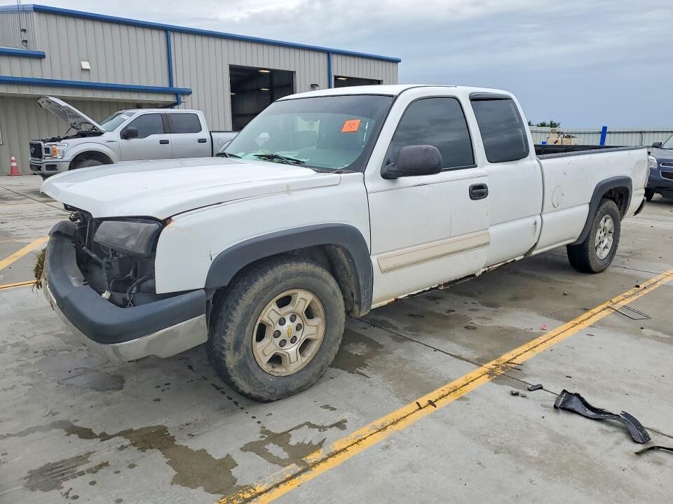 2004 CHEVROLET Silverado