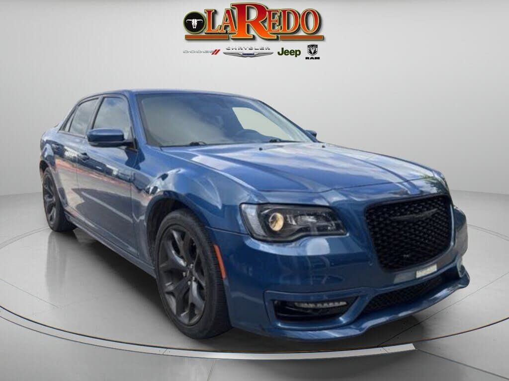 2023 CHRYSLER 300