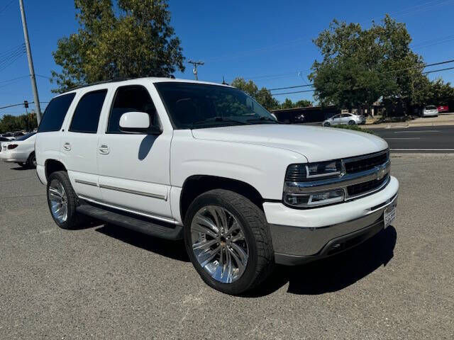 2004 CHEVROLET Tahoe