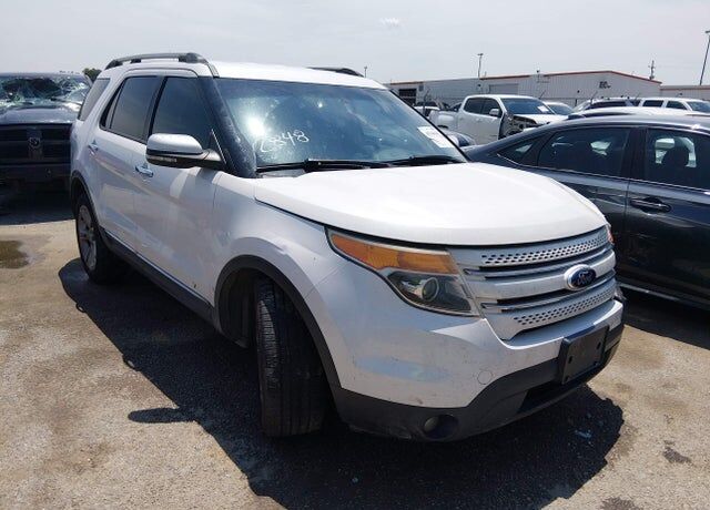 2013 FORD Explorer