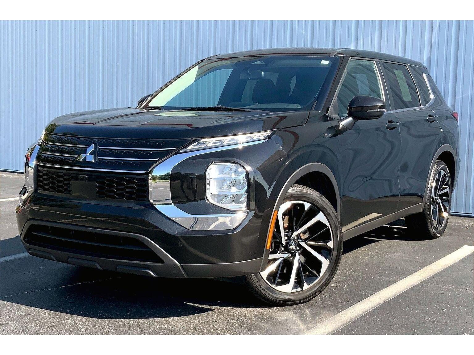 2022 MITSUBISHI Outlander