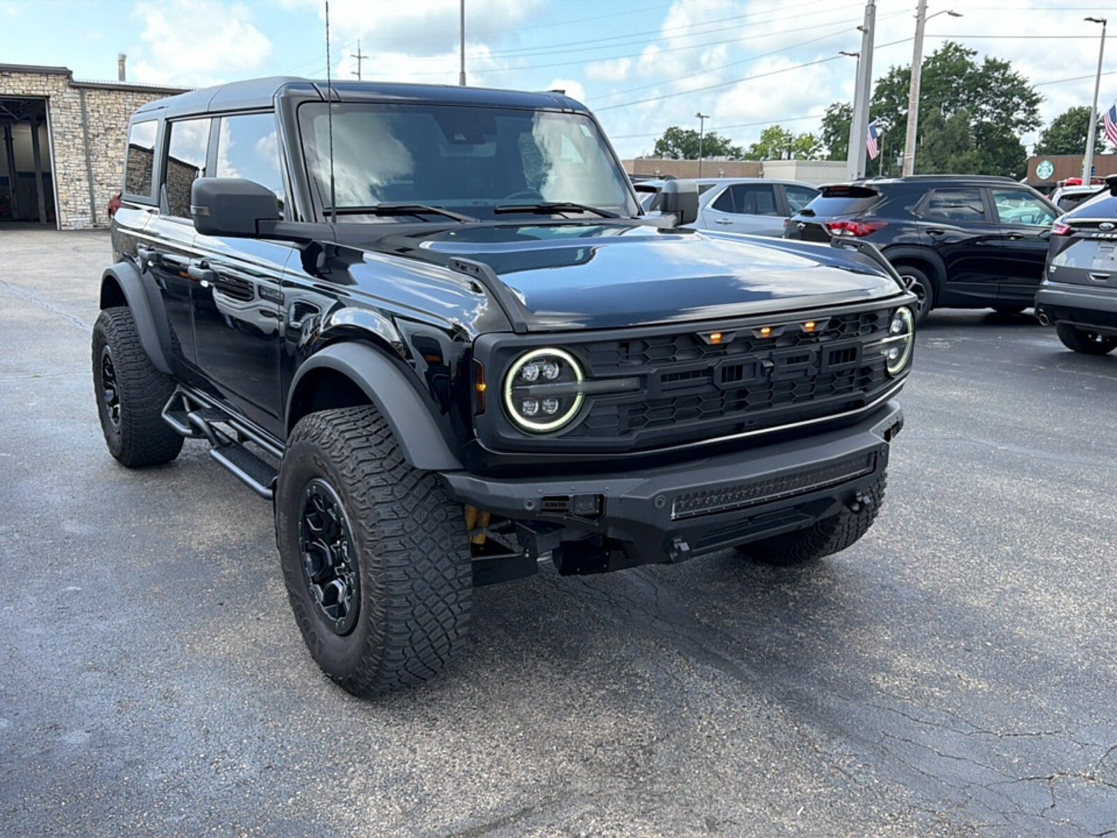 2023 FORD Bronco