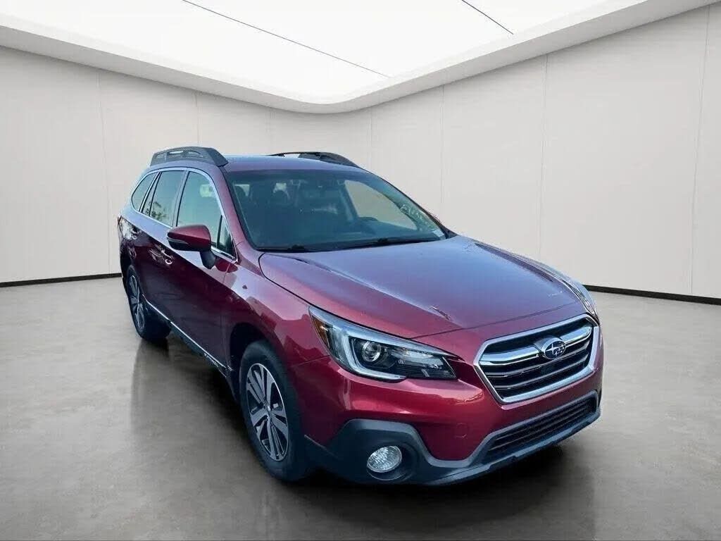 2018 SUBARU Outback