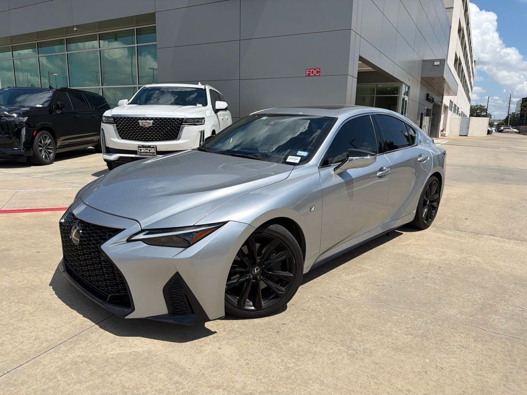 2021 LEXUS IS