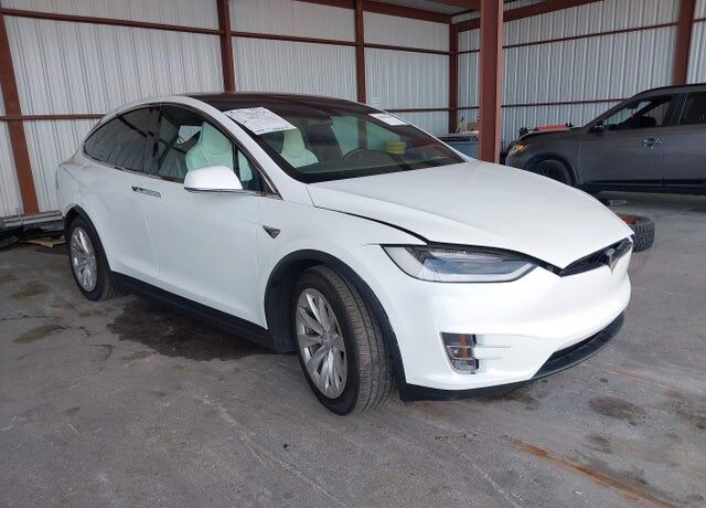 2018 TESLA Model X